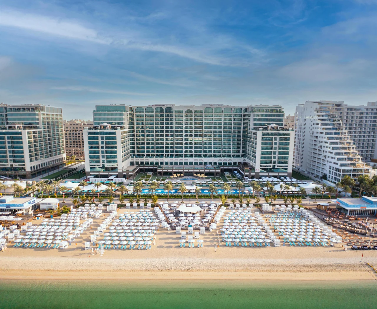 Hilton Dubai Palm Jumeirah, Palm Jumeirah