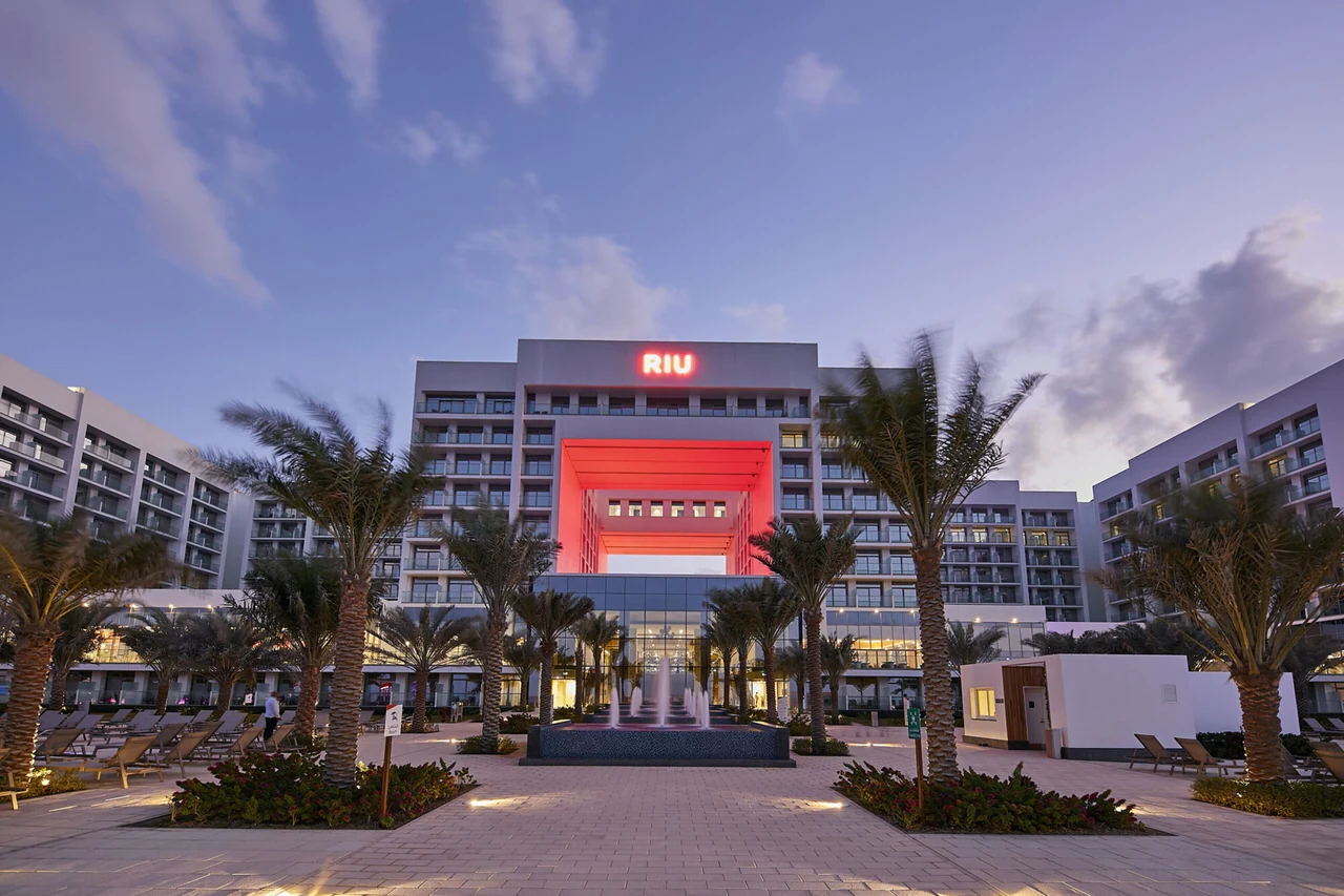 Hotel Riu Dubai Beach Resort - All Inclusive, Deira & Old Dubai