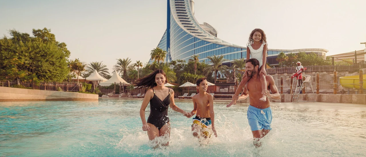Jumeirah Beach Hotel Dubai, Jumeirah