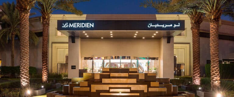 Top DXB Airport Hotels for Business Travelers